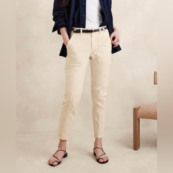 Banana Republic MID-RISE SLIM CARGO PANTS Women’s size 0 - Picture 1 of 6
